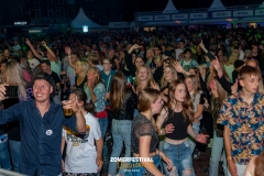 Zomerfestival.IJmuiden-zaterdag-22-juli-2023-Vrienden-van-Zomerfestival-IJmuiden-Publiek-Fotos-Tobias-Bakker-5091